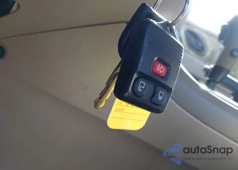 2006 Ford Escape Xlt/Xlt Sport from USA, damaged, VIN 1FMYU031X6KA07395